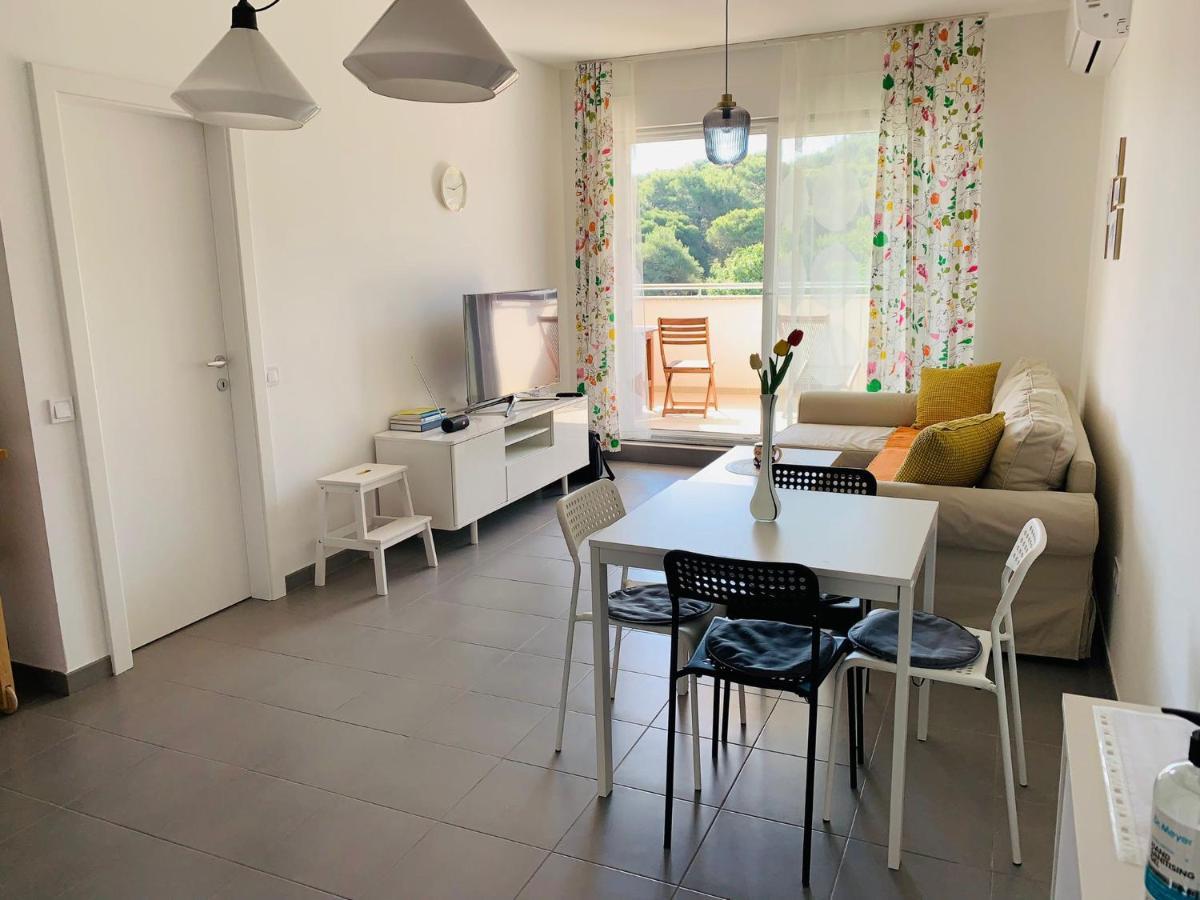 Fisherman'S Apartment Premantura Exterior photo